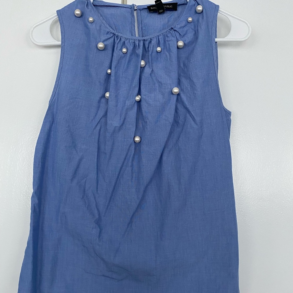 Banana Republic top with pearls